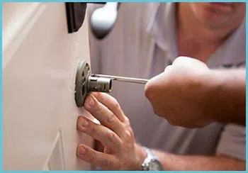 Locksmith Of Bronx  Bronx, NY 718-971-9667