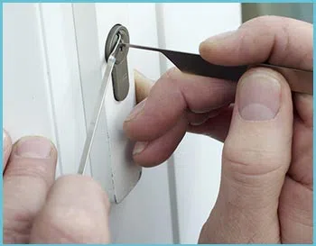 Locksmith Of Bronx  Bronx, NY 718-971-9667